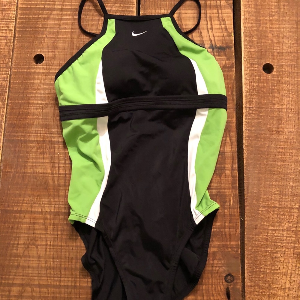 Nike one piece swim suit. Size 8.